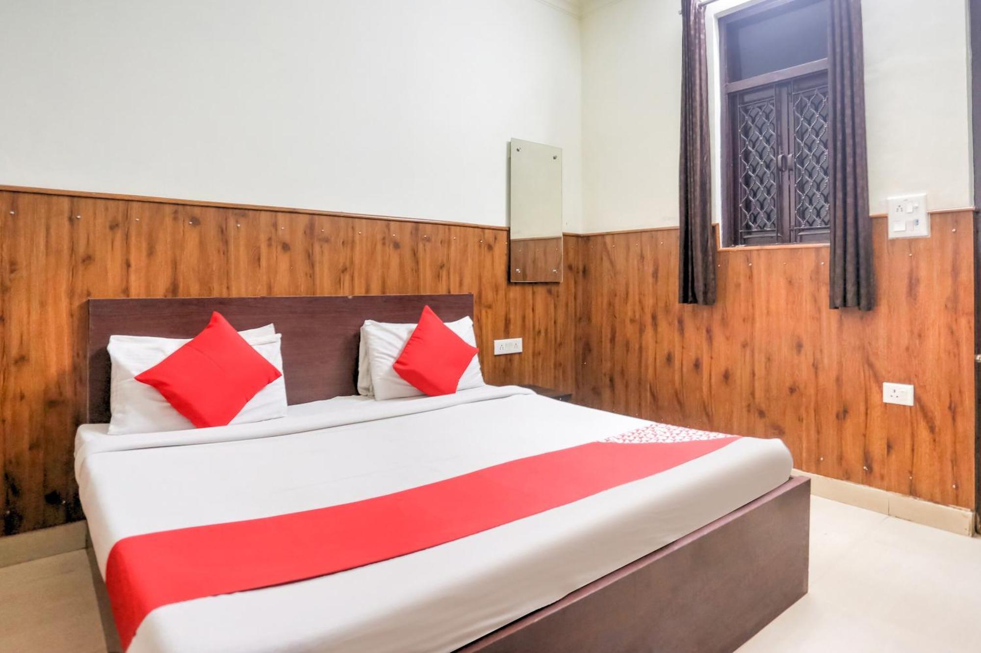 Hotel O Shri Sai Guest House Delhi  Esterno foto