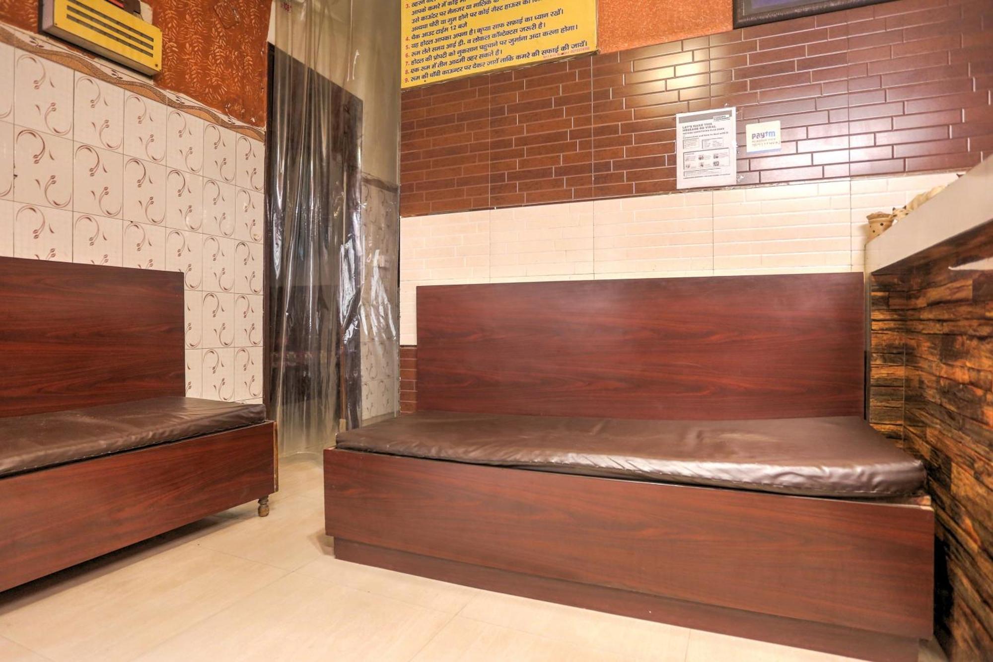Hotel O Shri Sai Guest House Delhi  Esterno foto