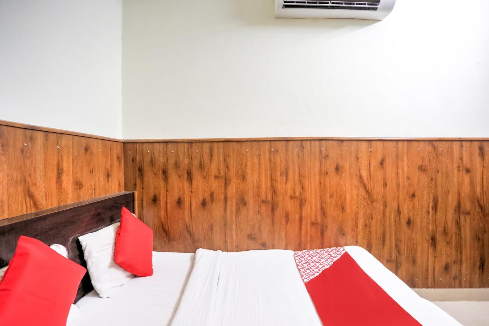 Hotel O Shri Sai Guest House Delhi  Esterno foto